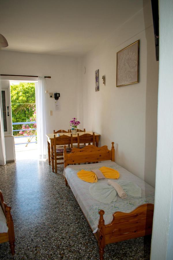 Efterpi Aggeli Apartment Loutrópolis Thermís Екстериор снимка
