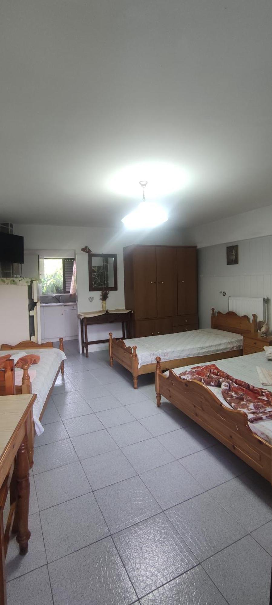Efterpi Aggeli Apartment Loutrópolis Thermís Екстериор снимка